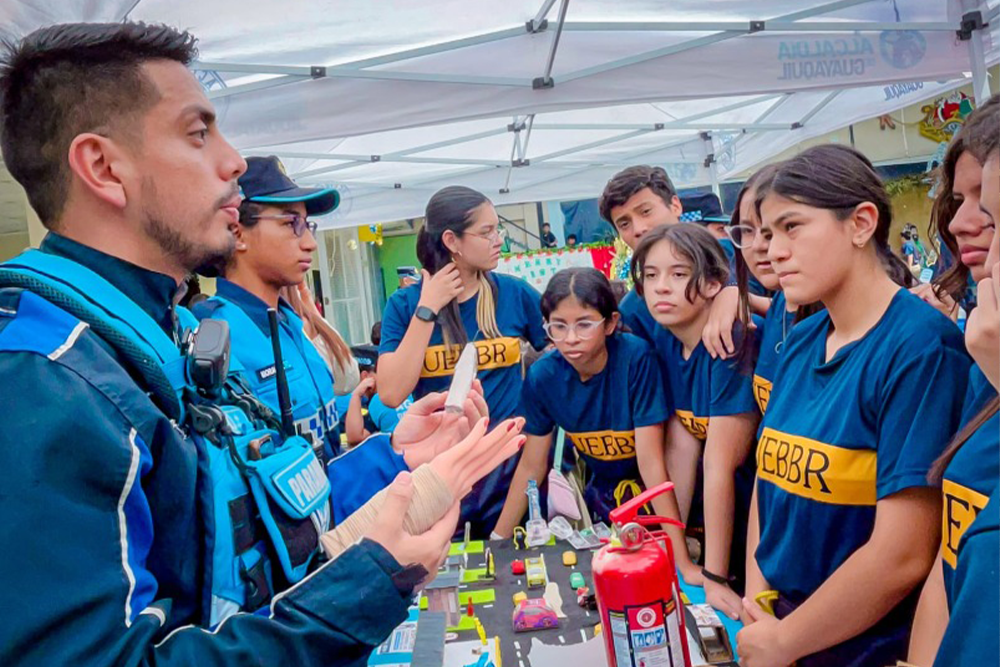 1373 ESTUDIANTES DE VARIOS PLANTELES EDUCATIVOS PARTICIPARON EN LA CAMPAÑA "DICIEMBRE SEGURO SIN PIROTECNIA"